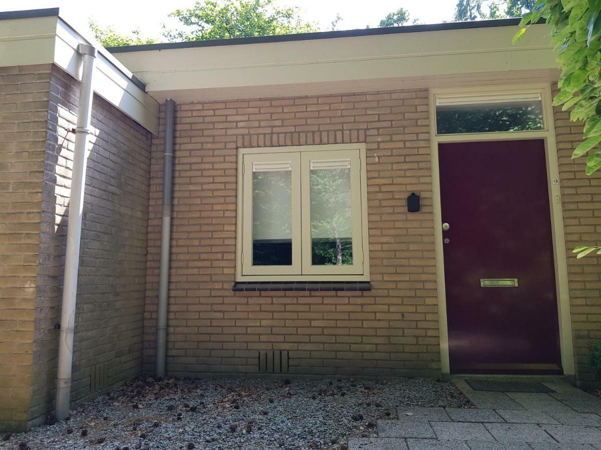 Knusse Bungalow Otterlo Veluwe Bagian luar foto